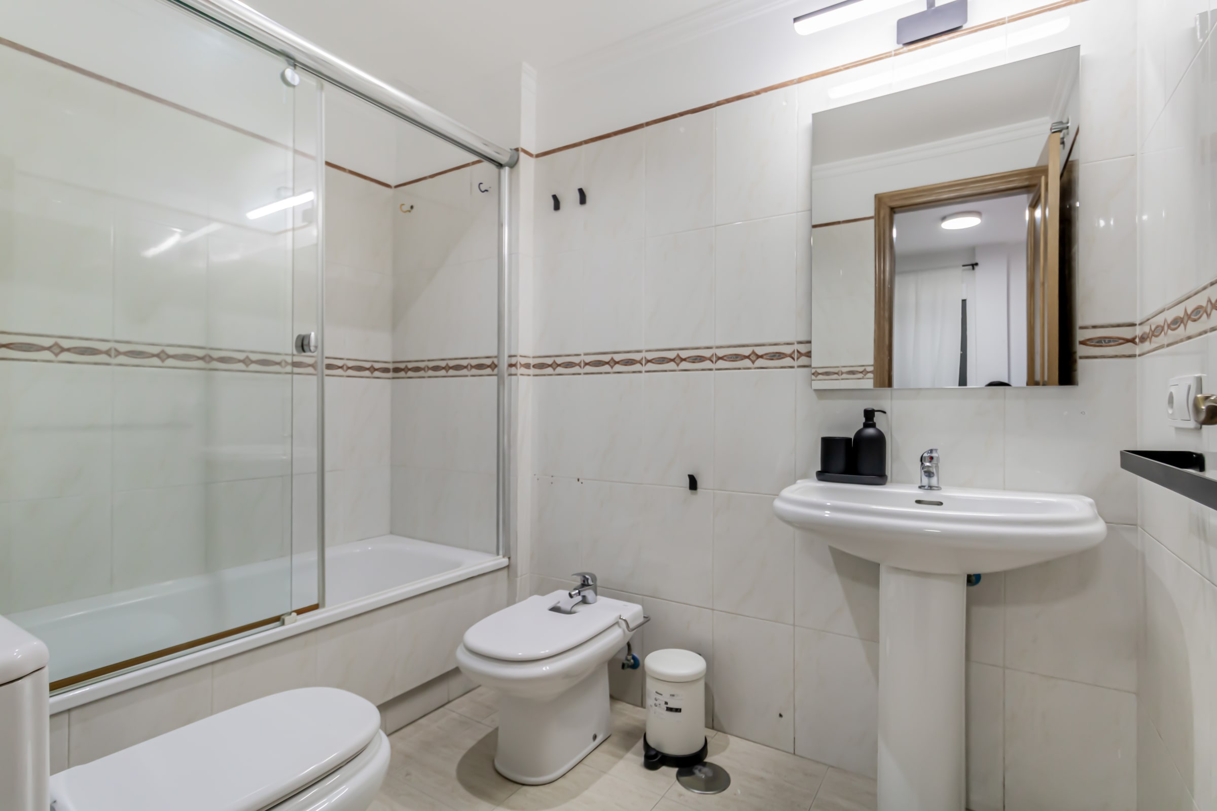 #1 Large Attic Las Canteras Rooms