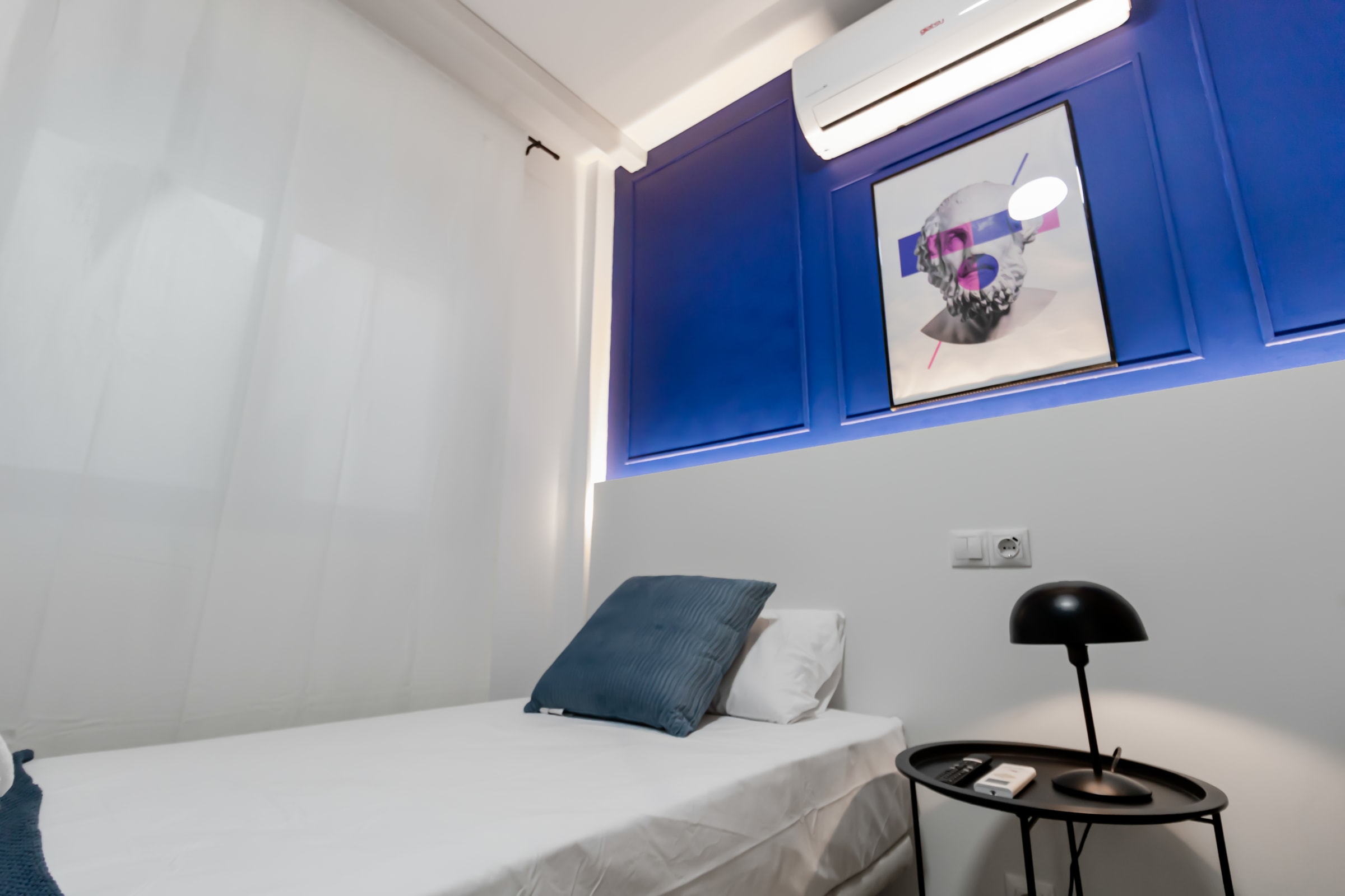 #2 Large Attic Las Canteras Rooms