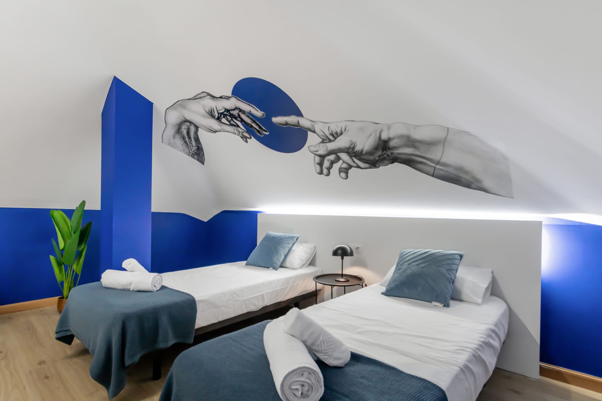 #5 Large Attic Las Canteras Rooms