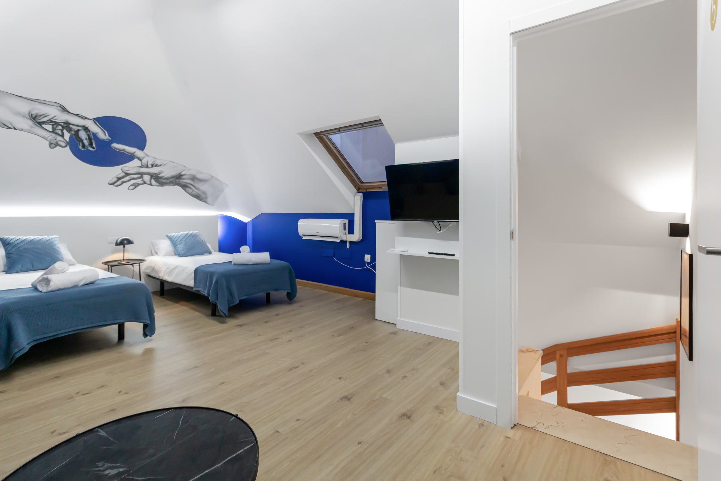 #5 Large Attic Las Canteras Rooms