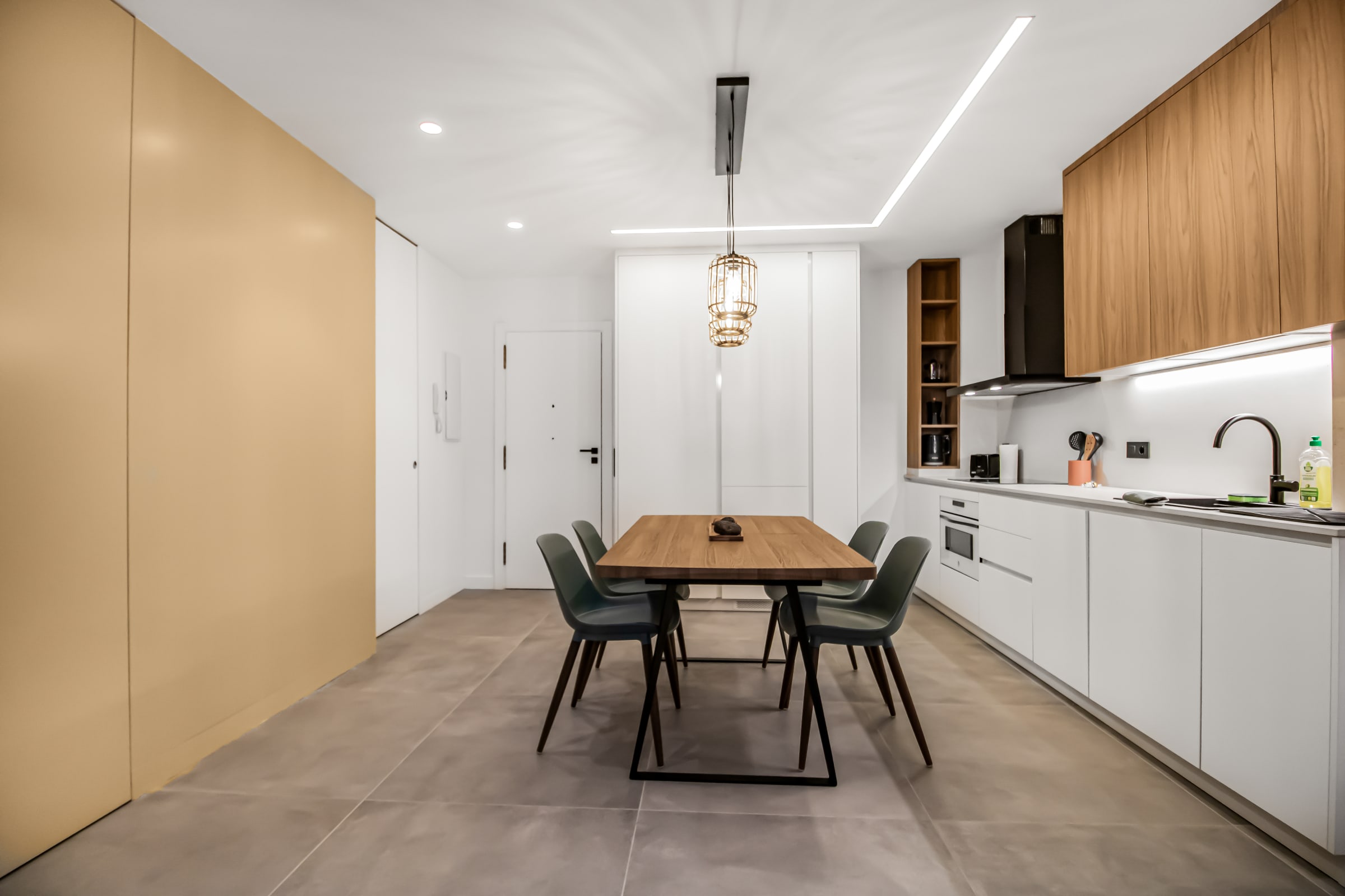 Las Palmas Beach House Retreat