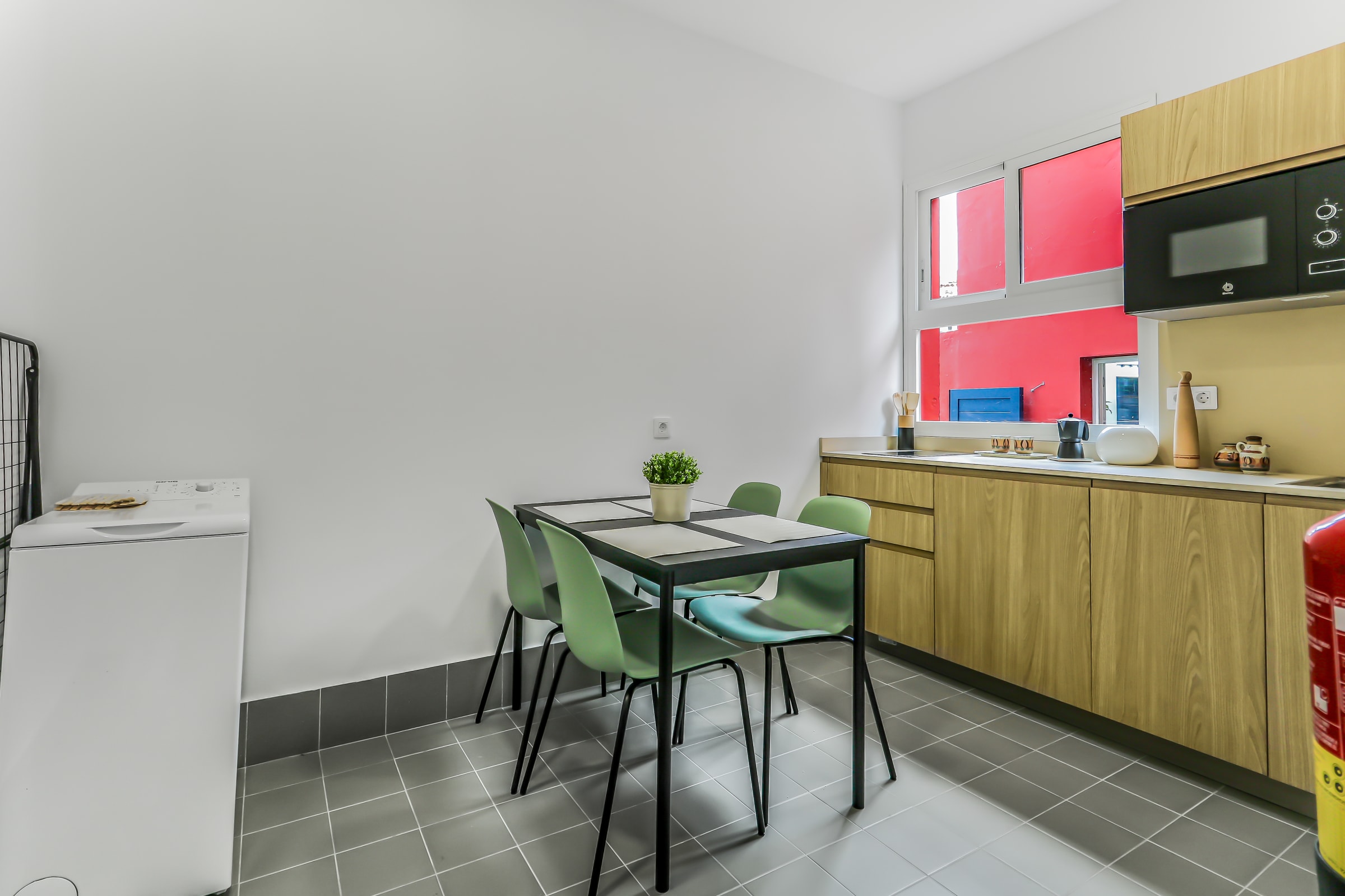 #101 City Garden Suites Nadami 1935