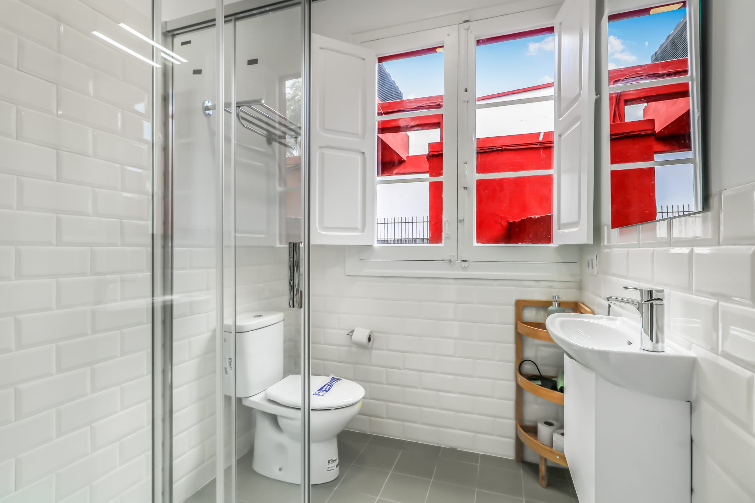 #105 City Garden Suites Nadami 1935