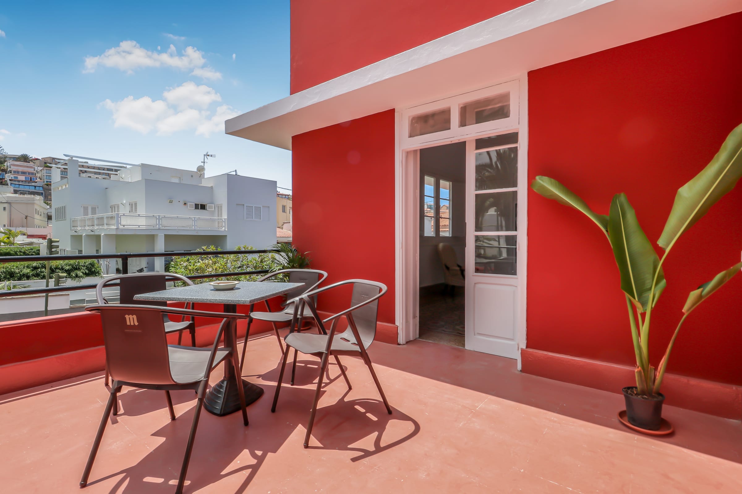 #204 City Garden Suites Nadami 1935