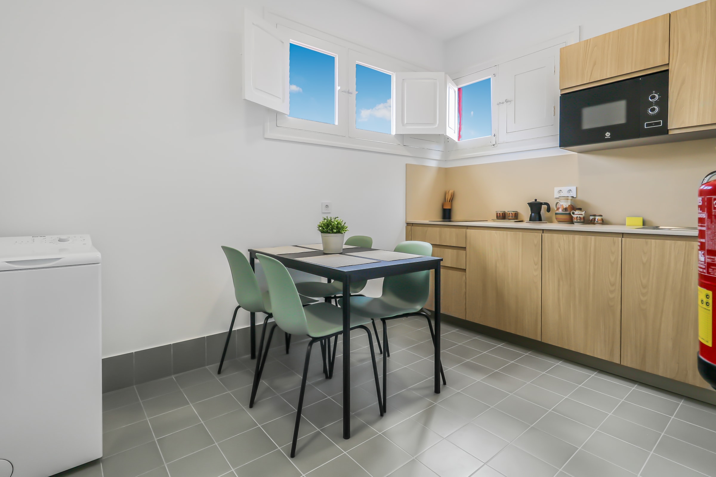#205 City Garden Suites Nadami 1935