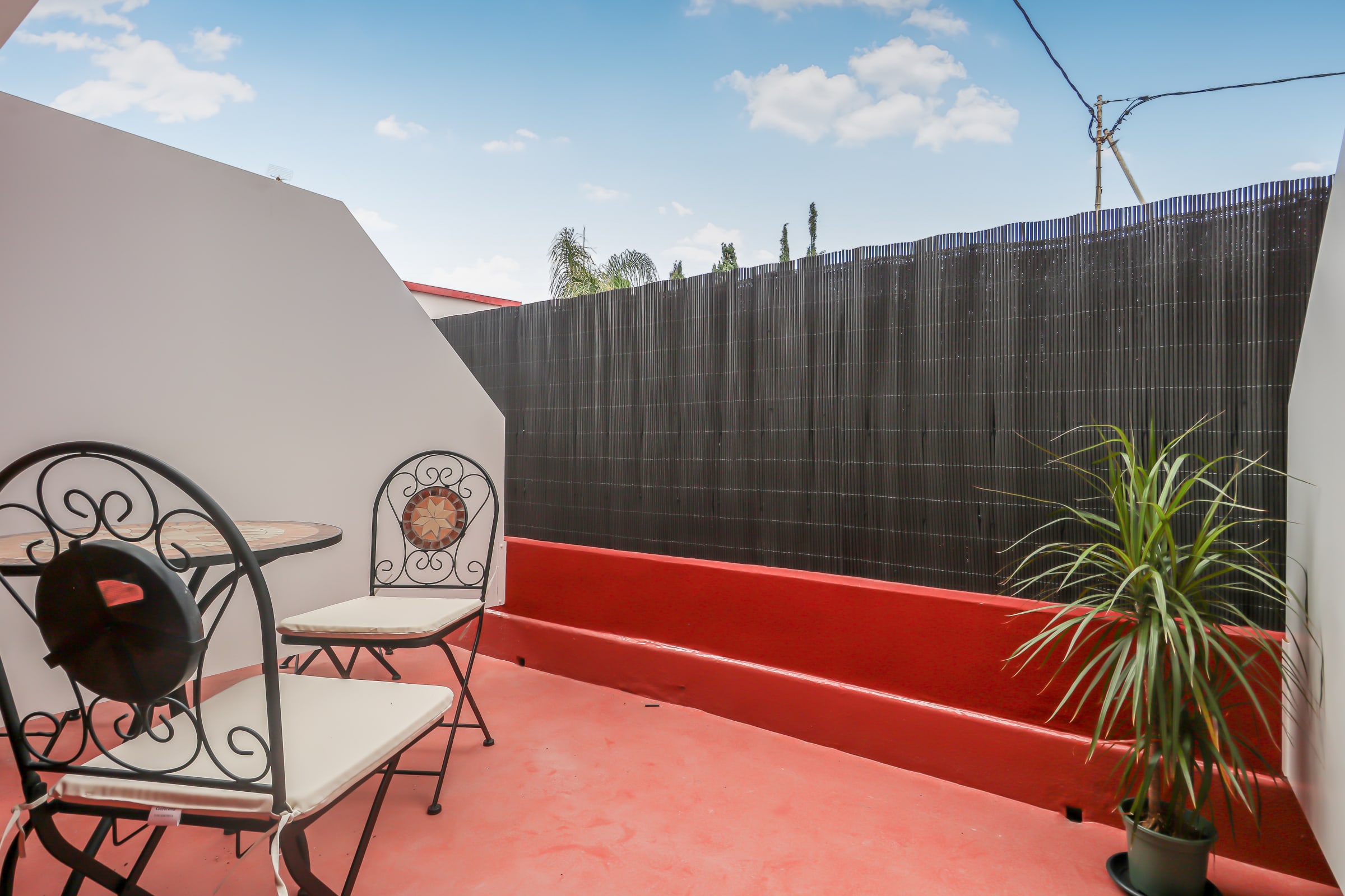 #207 City Garden Suites Nadami 1935