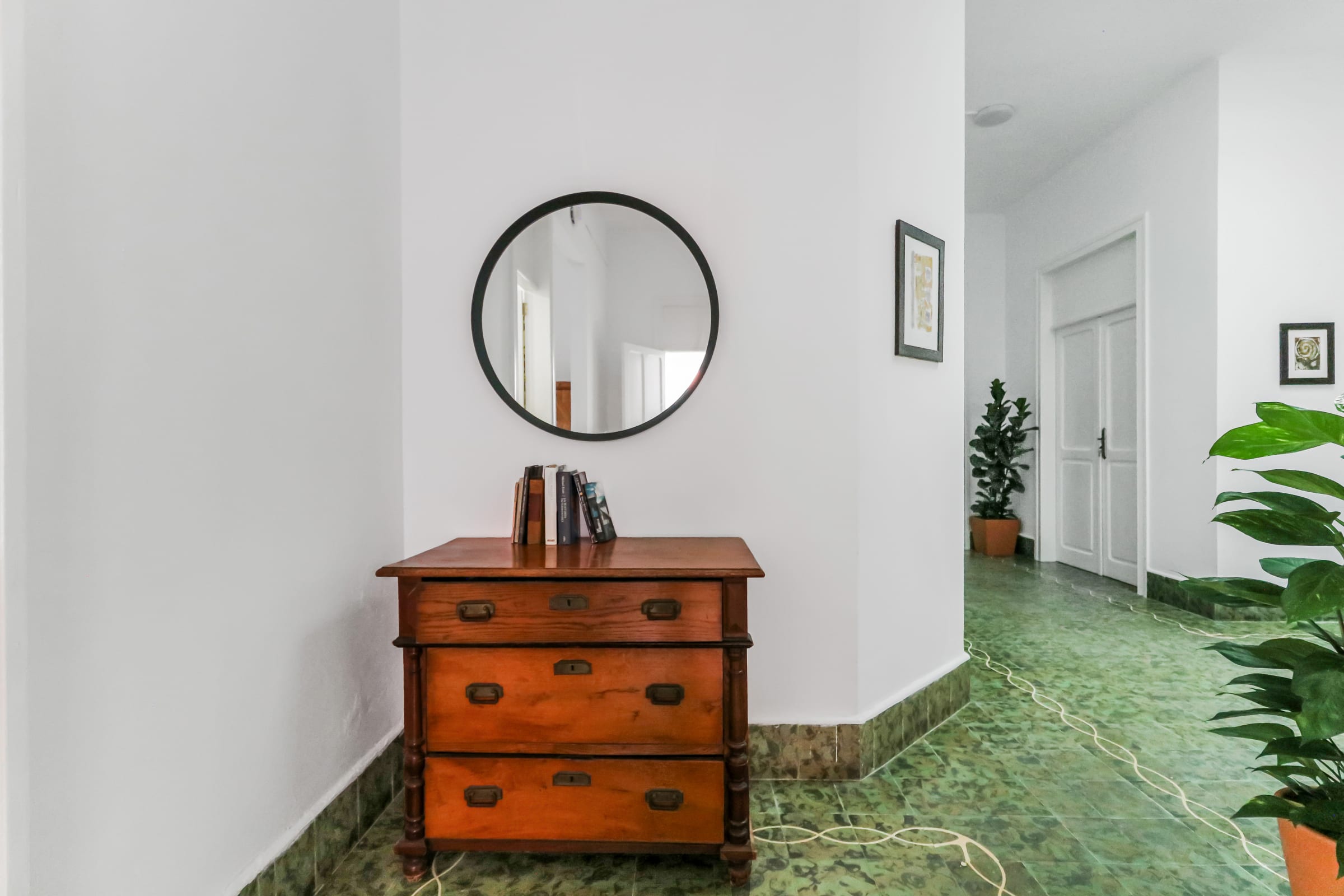 #207 City Garden Suites Nadami 1935