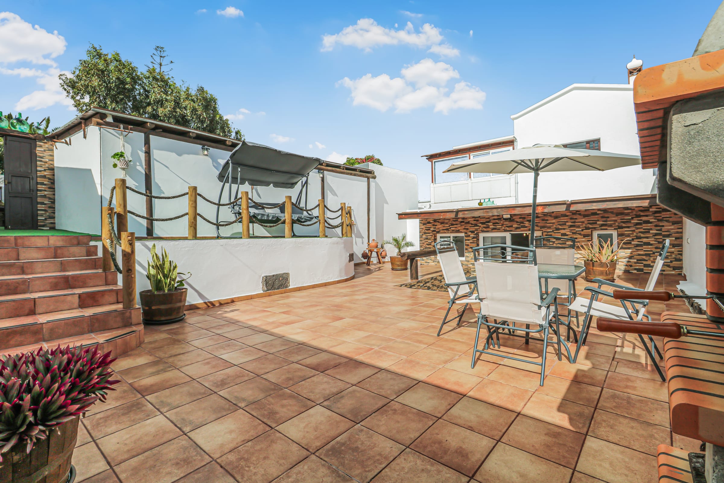Lanzarote BBQ & Terrace Escape