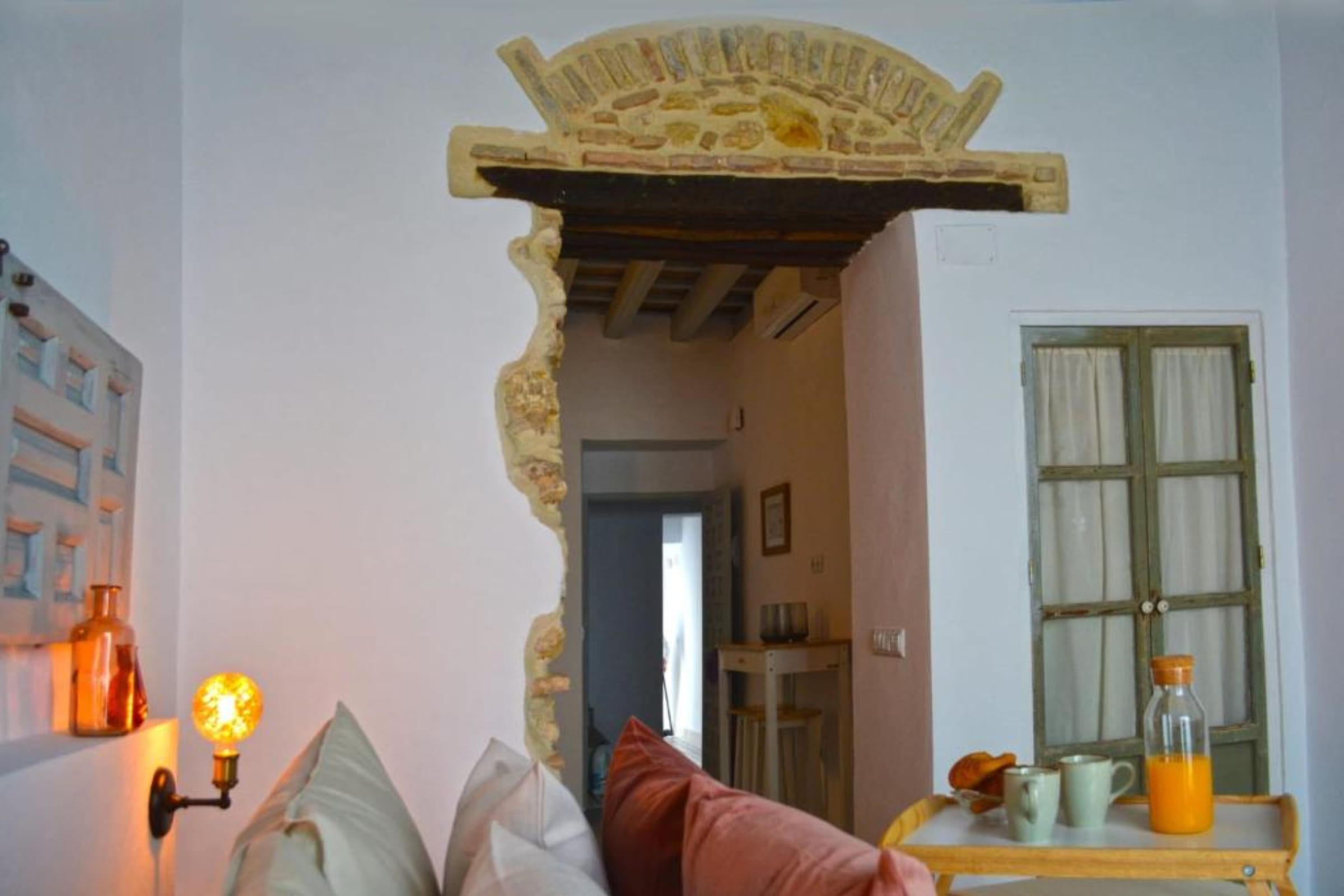#2 Alojamientos Plaza España Rooms